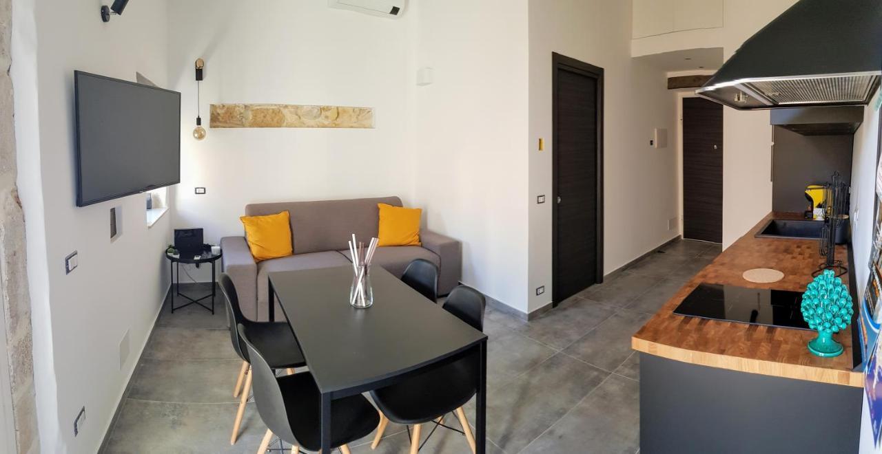 Cavour 45 - Ortigia apartments Syracuse Extérieur photo