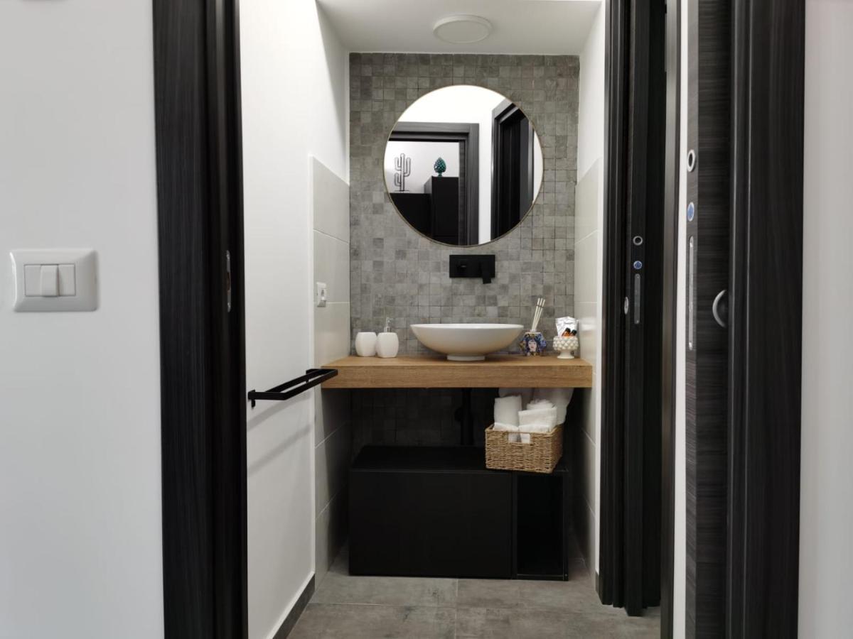 Cavour 45 - Ortigia apartments Syracuse Extérieur photo